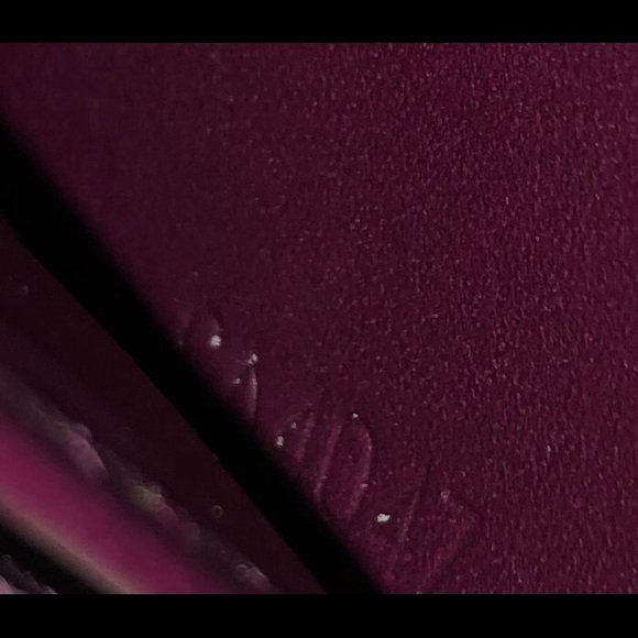 $5️⃣8️⃣9️⃣Zippy Wallet Monogram Vernis Leather - Picture 4 of 8